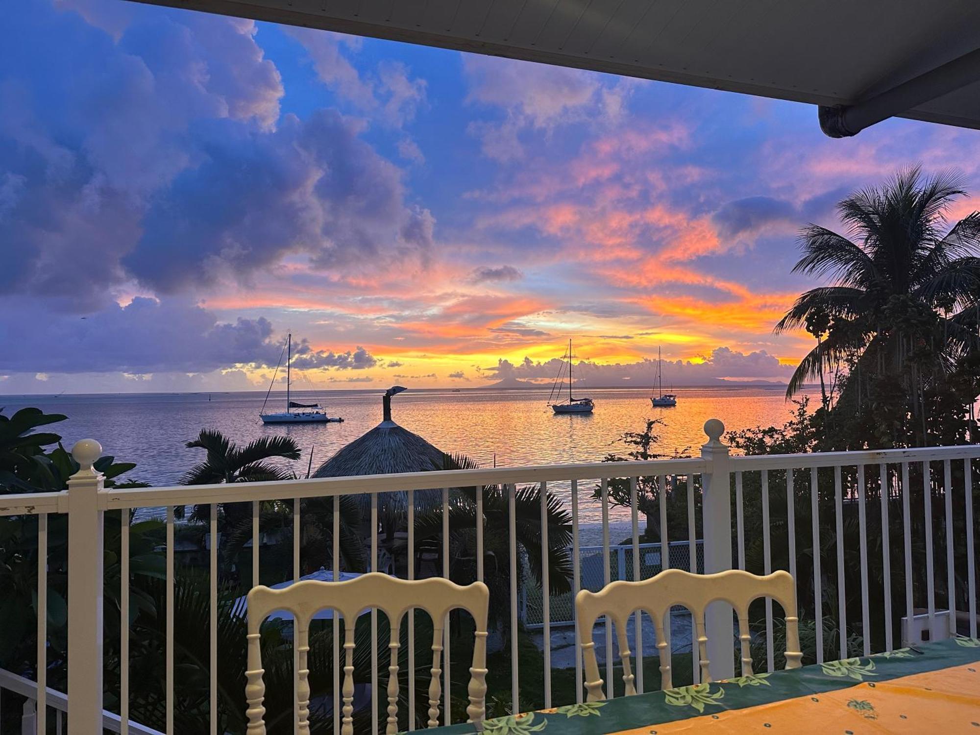 Meri Lodge Huahine « Room Of Marta » Fare 外观 照片